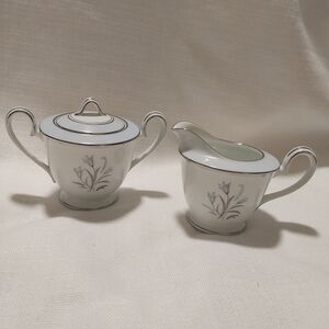Noritake Japan Bluebell Fine China Creamer and Lidded Sugar Bowl